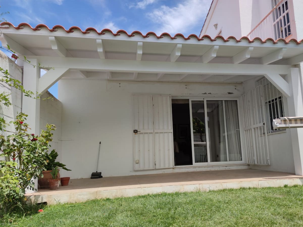 06-2025 Pérgolas a medida